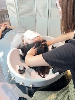 ニコヘアデザイン(nico hair design)の写真/《◇最新技術の幹細胞ヘッドスパ◇》頭皮環境を整えて幹細胞を増やし、頭皮の力を取り戻します！