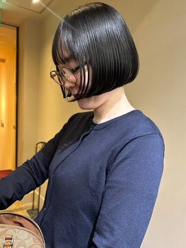 ヴヴ(Bub) 顔周りカット 丸みショートボブ　黒髪　髪質改善トリートメント
