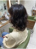 ミディアムパーマスタイル