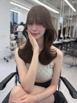 アマトウキョウ 表参道(AMA TOKYO)&nbsp;レイヤーカット 韓国ヘア ミルクティー 高島大登