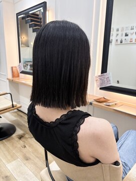 ロビー(LOBBY) 切りっぱなしbob/艶髪ダークグレージュ