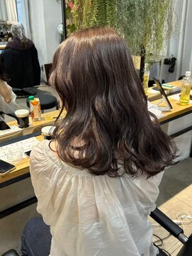 ロマリア(Lomalia) Lomalia表参道ナチュラルグレージュケアカラー