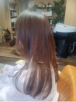 ローカス 花小金井南口店(LOCUS)&nbsp;☆　内巻きレイヤーでフェミニンに　☆