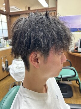 サロン ド ジュネ ツイストパーマ