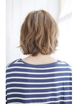 シュシュット(chouchoute) 吉祥寺/美髪デザインカラー無造作カールボブディ丸みショート095