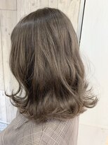 トムキャット(TOM CAT)&nbsp;外国人風大人かわいいグレージュミルクティー　ことりベージュ