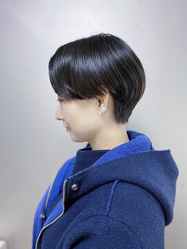 ピエドプールポッシュ(PiED DE POULE POCHE) 美シルエットショート