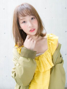 ルティア 池袋(Lutia) 卵型　似合わせカット　外ハネバブ