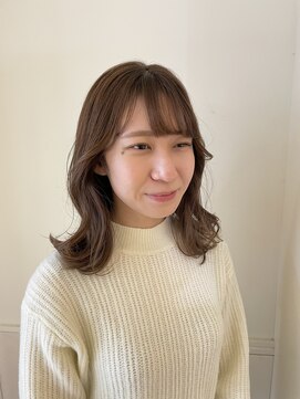 ネオリーブ クタ 町田店(Neolive kuta) 韓国風くびれミディアムシースルーバング【町田/町田駅】