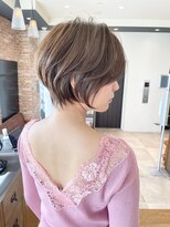 《30代40代》白髪ぼかしハイライト×前下がりボブ【イケダ】