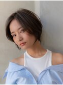 ヌーディカラー/前下がりボブ/小顔ヘア/大人ボブ