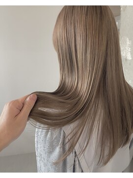 リアン(Lien) シルキーベージュ　HIROKI