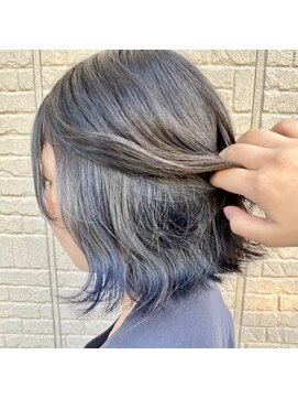 ソルテ(Sorte) ボブ×インナーカラー