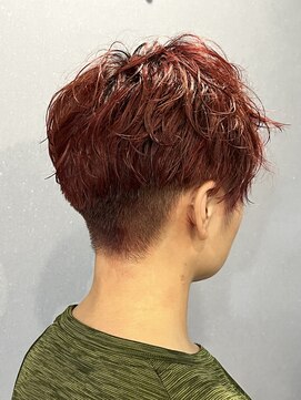 リベット(LIVET) 赤髪マッシュショート