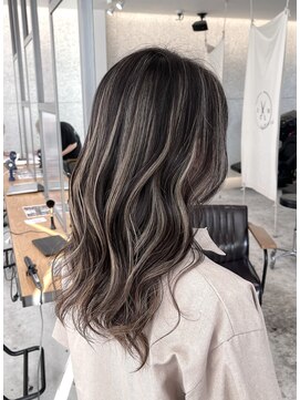 ストゥー(StueW.) コントラストハイライト15