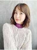 今っぽセミウエット質感×透け感ベージュカール