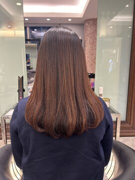 アピッシュ ギンザ(apish ginza) 根元ストレートパーマ/ワンカールパーマ/内巻きパーマ/コテ巻き