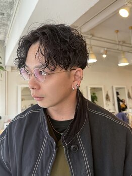 ティティーサッポロ(tity sapporo)の写真/トレンドも取り入れた大人メンズスタイルはtityで★頭皮ケアも充実で第一印象×清潔感をワンランクアップ！