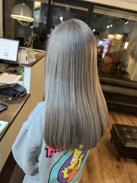 フリーダム(Freedom) 【中井伶美】シルバーベージュ