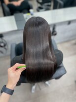 シンシア ドゥエ 新宿(CYNTHIA DUE) 【CYNTHIA/irisu】暗めカラー/フェイスフレーミング