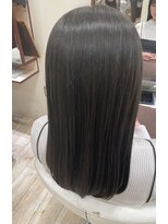 ゼイン 札幌大通(Zayn.)&nbsp;ロング マット 艶髪 艶カラー