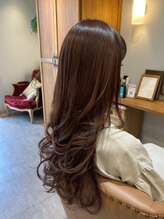 ジョセフィーヌ モトヤマ(JOSEPHINE MOTOYAMA)