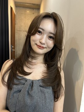 サクラ オモテサンドウ(SAKURA) レイヤーカット/軽めレイヤースタイル/ワンホンレイヤー/表参道