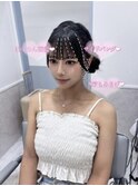 ぱっつん前髪　流れるサイドバング