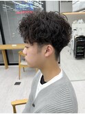 刈り上げセンターパート/ニュアンスパーマ/波巻きパーマ/メンズ