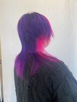 ジュリア(Giulia)&nbsp;ブリーチツートン×クラゲヘアで個性派可愛く♪
