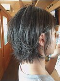 ネイビーカラー