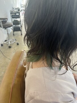 エムドットヘアーサロン(M. hair salon) ミドインナー