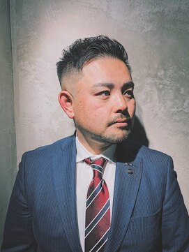 ダムディー トウキョウ 新宿店(DAMDEE TOKYO) アップバング/ツーブロックマッシュ/スキンフェード[新宿駅]