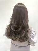 アッシュベージュ/アッシュグレージュ/ウエーブヘア/20代/30代