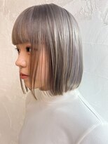 クリコ ヘアーデザイン(CLICQUOT hair design) ハイトーンシルバー×ボブ