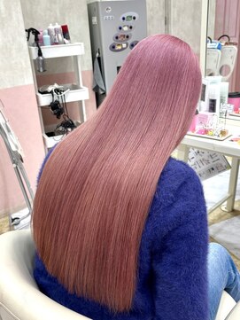 リー 梅田(Lee) ブリーチトータル2回必須/ピンクカラー/ハイトーン/髪質改善