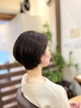 フリージア(freesia) ショートカットイメチェンスタイルナチュラルブラウン