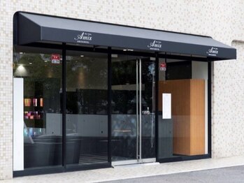 アミックス Hair&Make Amix KOKUSAIHOTELの写真/ライフスタイルや好みに合わせてお客様のなりたいスタイルを提案します。縮毛矯正技術にも自信アリ◎