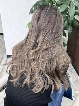 ベルヘアーデザイン 堺東(Belle hair Design) 外国人風/レイヤーカット/ハイトーン/堺東