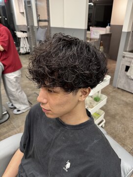 ノイセル 西本町(Noisyle) フェザーパーマスパイキーショートブルーブラックサーフカールF