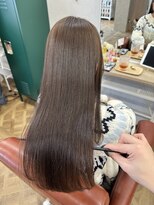 マルクヘアケア(MALQ HAIR CARE)&nbsp;暗すぎないオリーブグレージュ