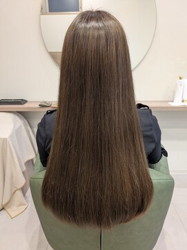 ルリアン(Le Lien) 女性らしいロングストレート