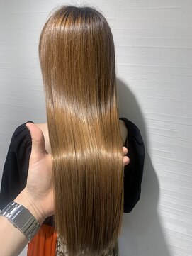 アンド ラ ブランシュ(&.La Blanche) &.La Blanche 【関塚】ツヤカラーのキャラメルベージュ☆