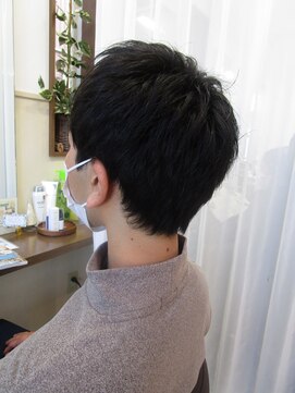 コアフィールフィス(COIFFURE fils) お得クーポンあり！《見附　今町》メンズ　王道　黒髪ショート