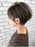 203040代オススメ耳かけショートボブ