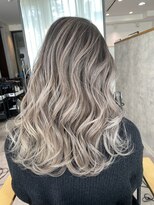 ラフトーキョウセカンド(RAF TOKYO 2nd)&nbsp;KURO流バレイヤージュ