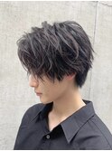 センターパートツイストスパイラルパーマツーブロックメンズヘア