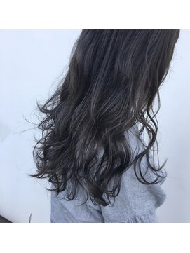 オーストヘアーリズ(Aust hair Liz) ハイライト＊smoky silver