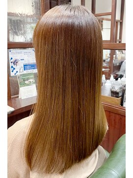 サロンデピレ ツヤ髪ストレートロング×ハイトーンブラウン