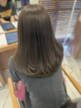 ボヌール オオサカ(Bonheur OSAKA) 小顔レイヤーカット/水素カラー/水素髪質改善ウルトワ【大山】